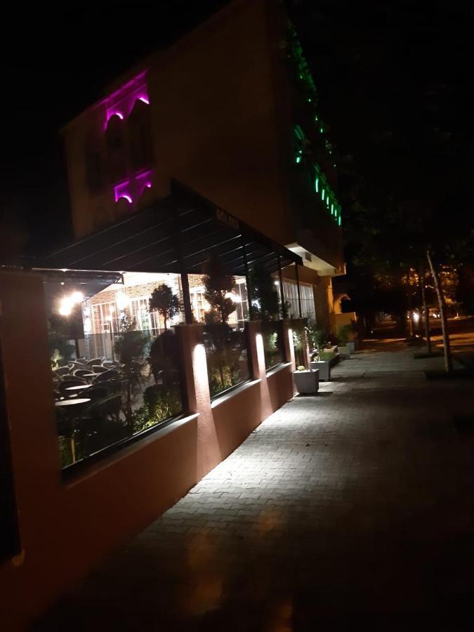 Hotel Golden Elbasan Exterior photo