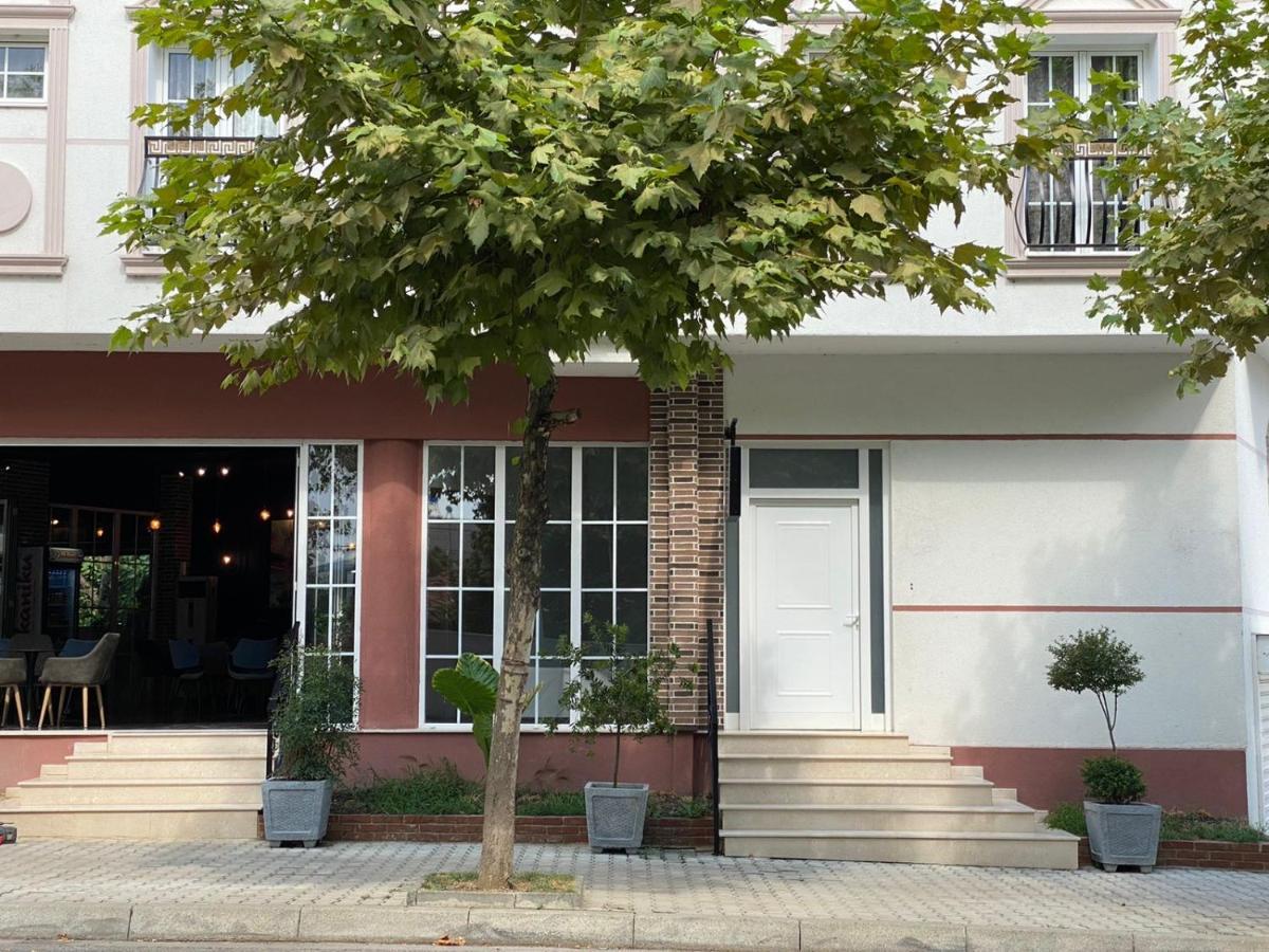 Hotel Golden Elbasan Exterior photo